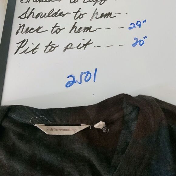 SOFT SURROUNDING long sleeve green tunic size M - Picture 10 of 10